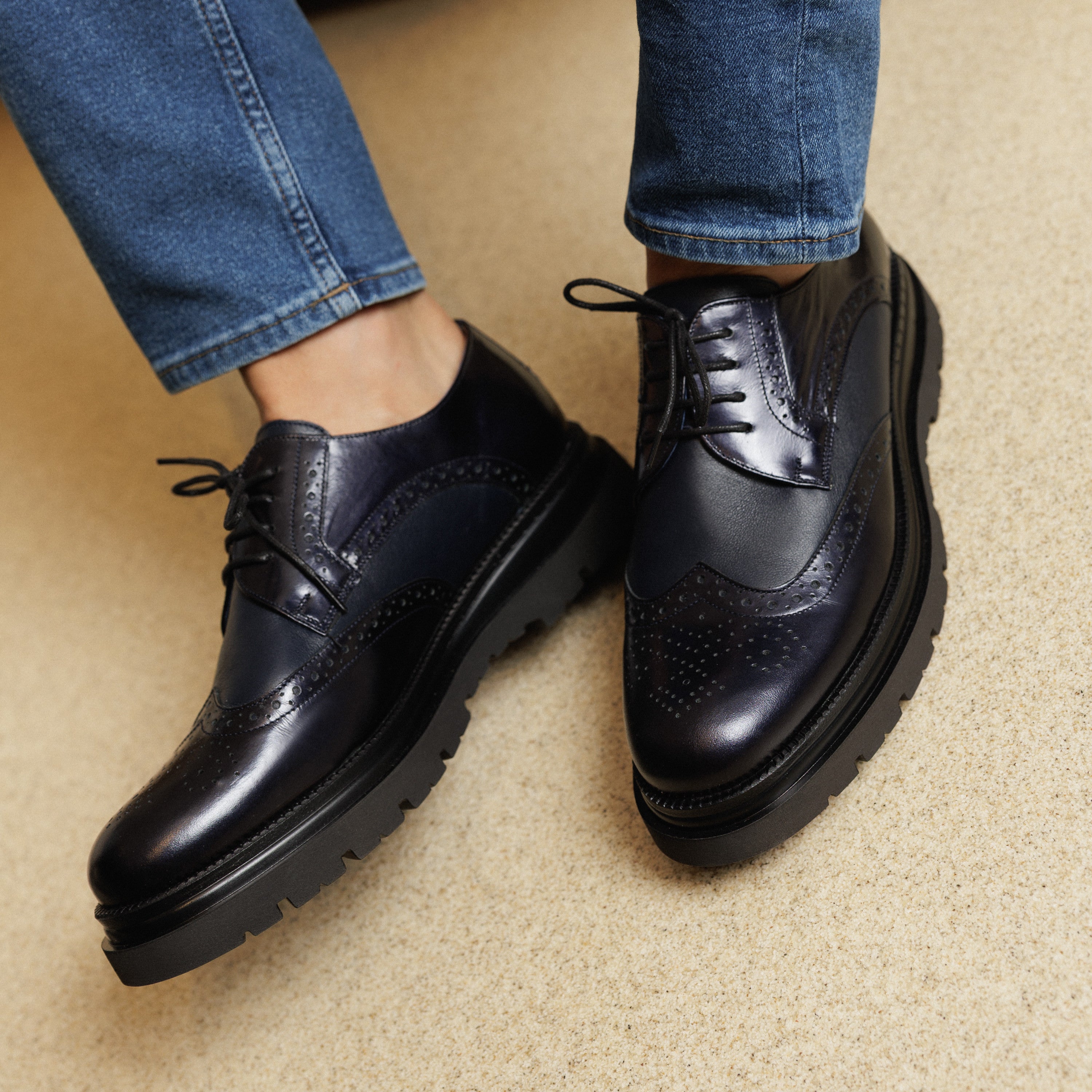 Pantofi eleganti barbati 972 negru florantic combinat