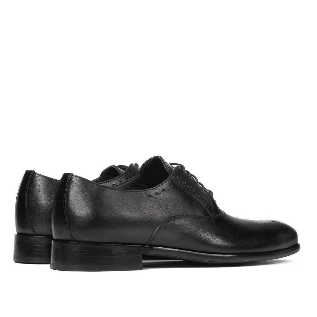 Pantofi eleganti barbati 932 a bordo
