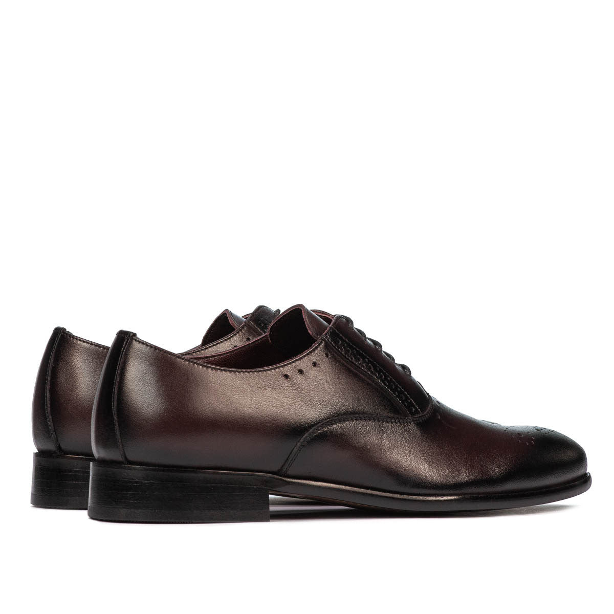 Pantofi eleganti barbati 932 a bordo